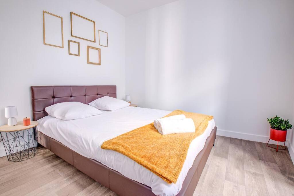Famille Au Coeur De Perigueux Apartment Exterior photo