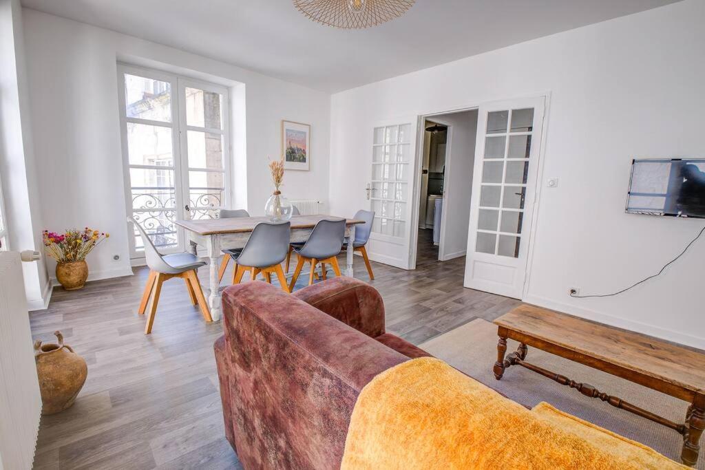 Famille Au Coeur De Perigueux Apartment Exterior photo